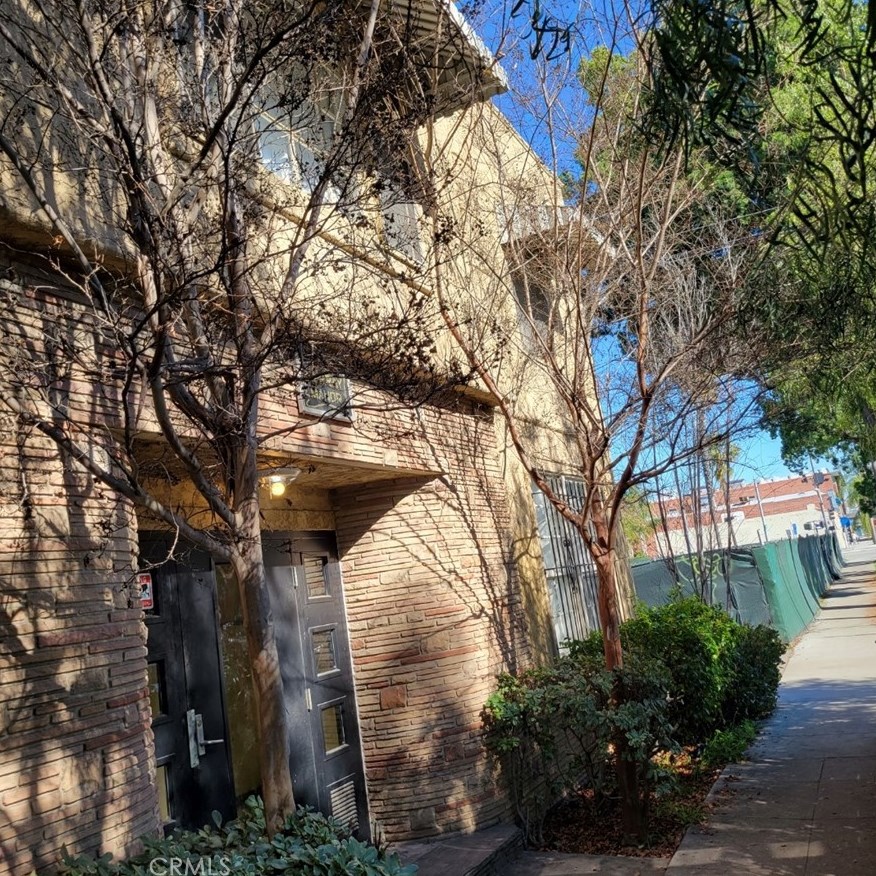 225 W 5th St #2, Long Beach, CA 90802