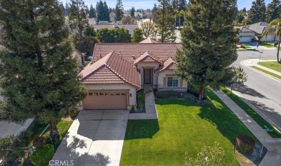 10017 Timeless Rose Ct, Bakersfield CA  93311-3730 exterior