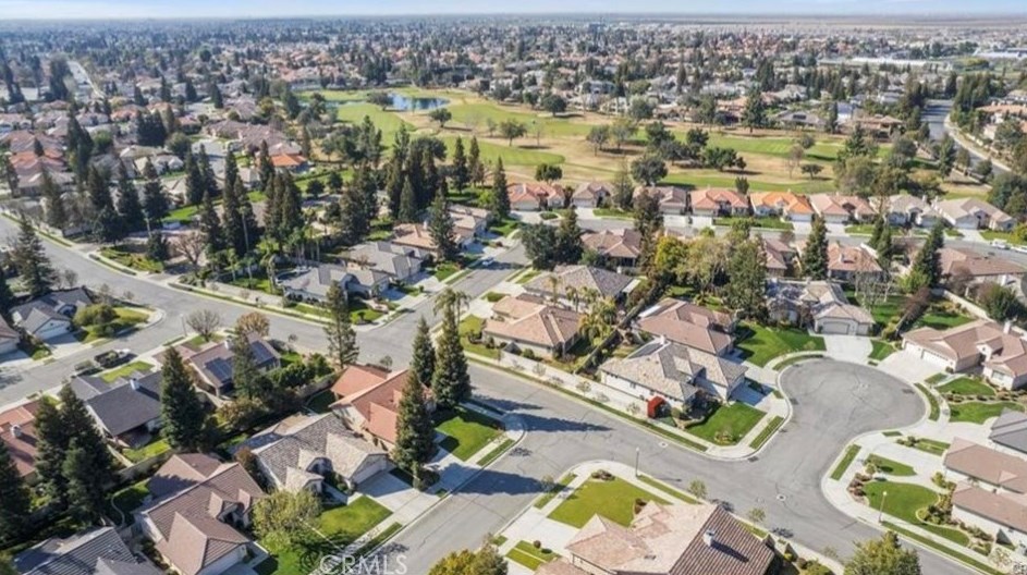 10017 Timeless Rose Ct, Bakersfield CA  93311-3730 exterior