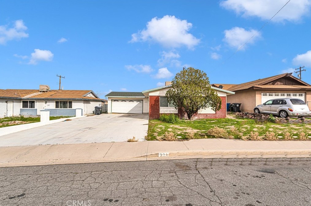 321 Date Ave, Barstow, CA 92311-5547