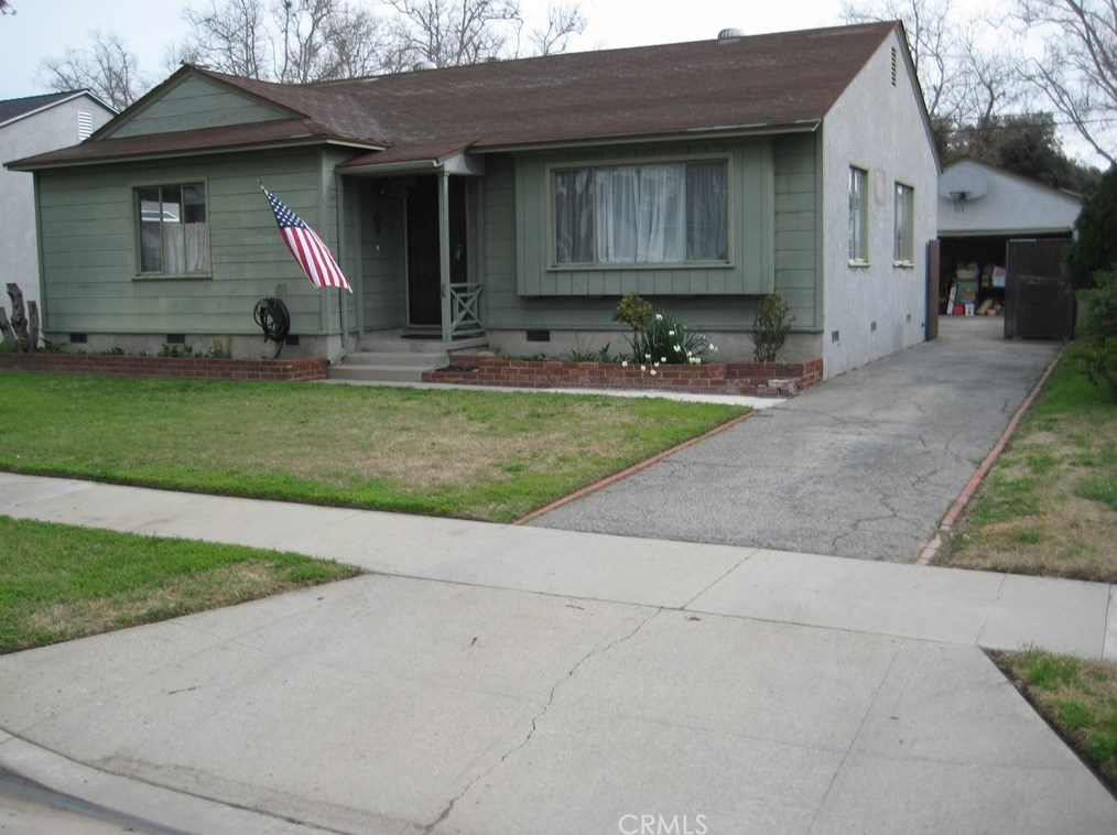 4348 Petaluma Ave, Lakewood, CA 90713