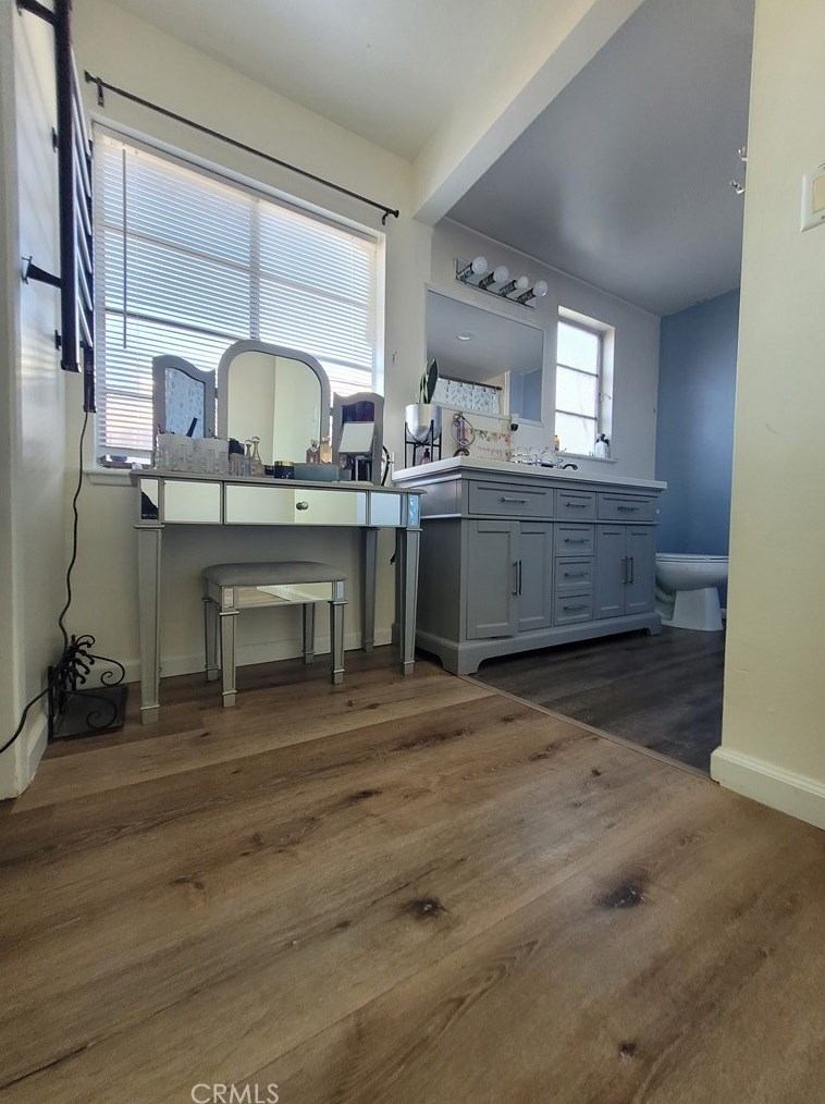 43865 Fig Ave, Lancaster CA  93534-5050 exterior