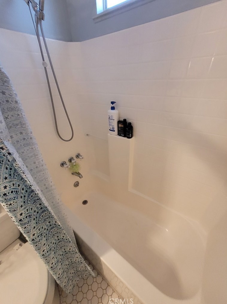 43865 Fig Ave, Lancaster CA  93534-5050 exterior