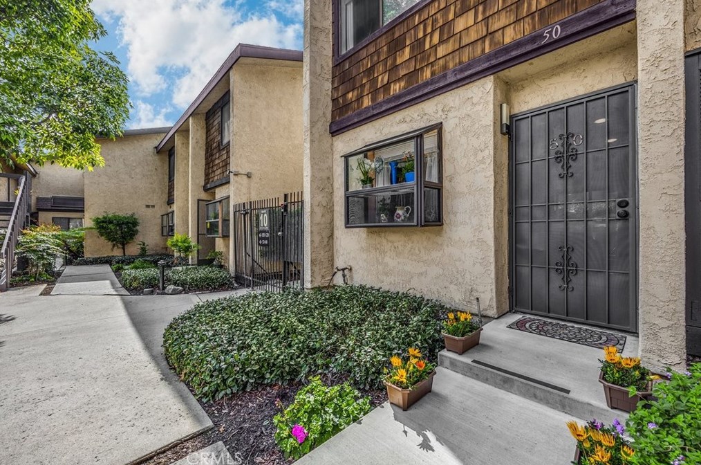 12750 Centralia St #50, Lakewood, CA 90715