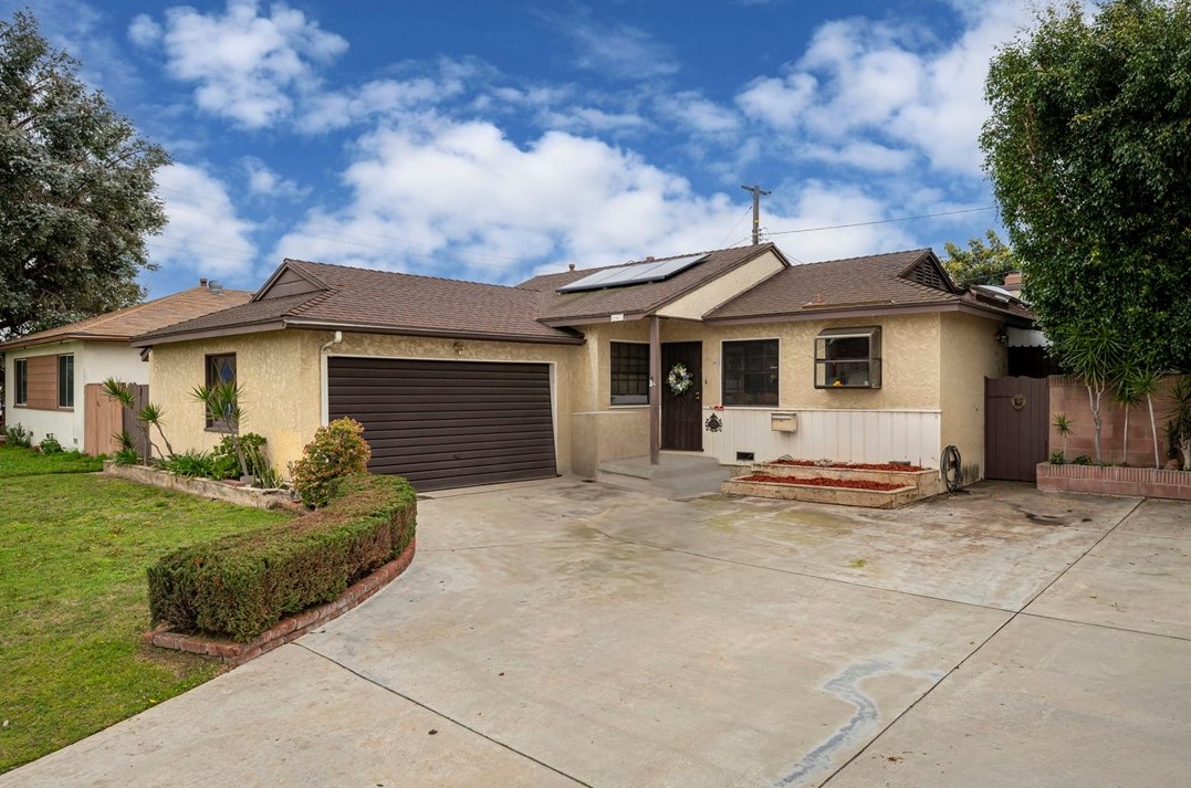 10472 Ives St, Bellflower, CA 90706