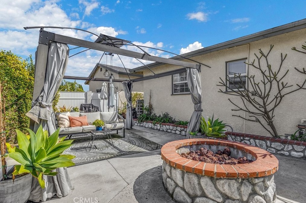 794 Shirley Dr, Orange CA  92867-7119 exterior