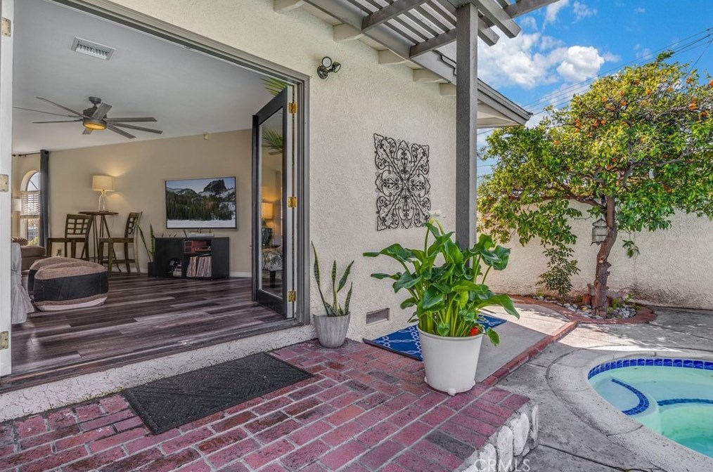 794 Shirley Dr, Orange CA  92867-7119 exterior