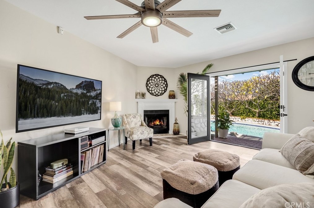 794 Shirley Dr, Orange CA  92867-7119 exterior