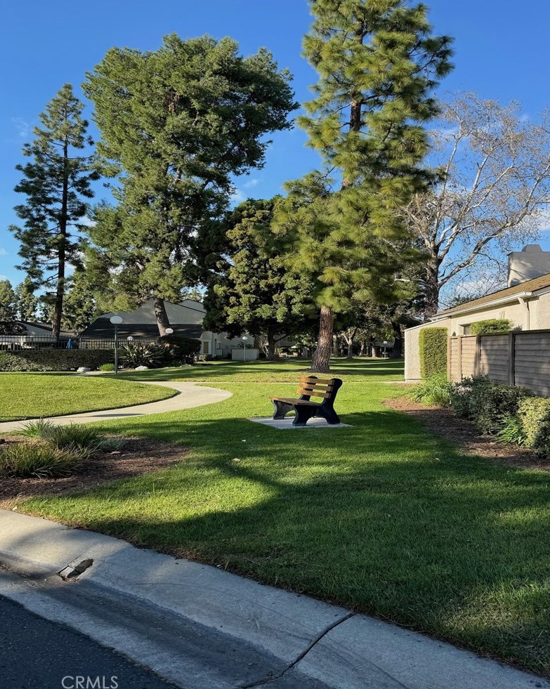 12510 Fallcreek Ln, Artesia, CA 90703-2081