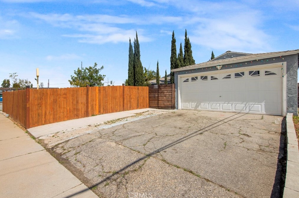 14450 Leffingwell Rd, Whittier CA  90604-2967 exterior