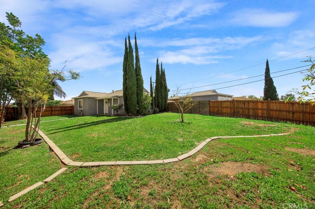 14450 Leffingwell Rd, Whittier CA  90604-2967 exterior