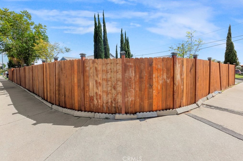 14450 Leffingwell Rd, Whittier CA  90604-2967 exterior