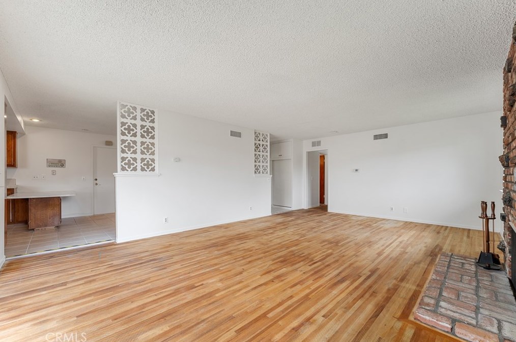 2456 Beechwood St, Orange CA  92865-2713 exterior