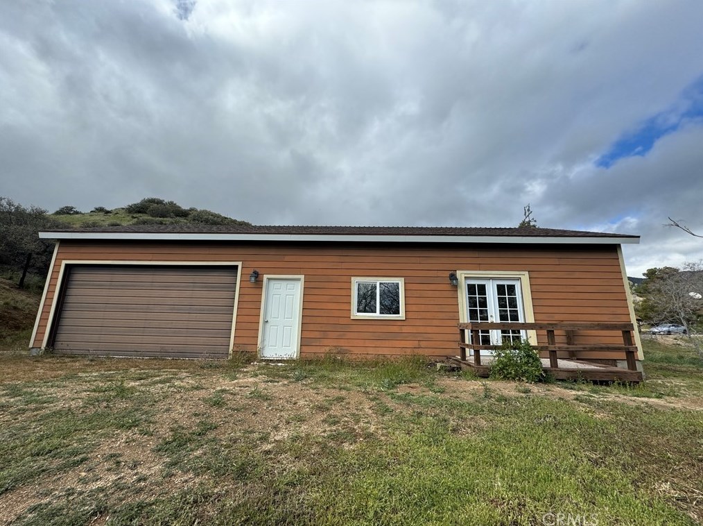35255 Red Rover Mine Rd, Acton CA  93510-1173 exterior