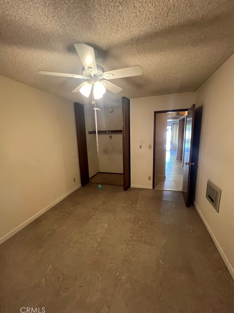 9908 Cedar St, Bellflower CA 90706-6910 exterior