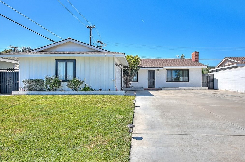 13261 Anawood Way, Westminster, CA 92683-1706