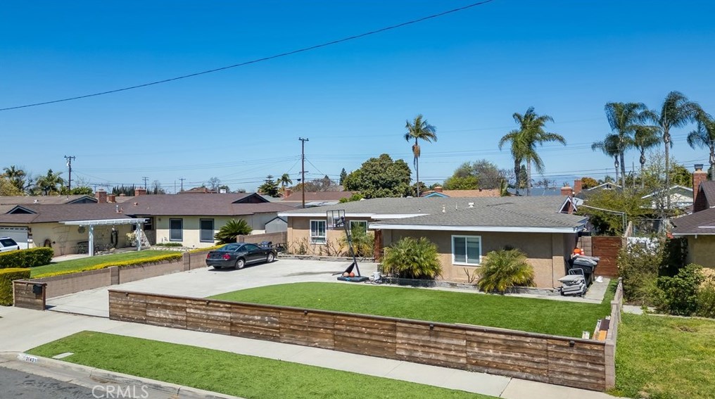 3143 Teranimar Dr, Anaheim, CA 92804-3828