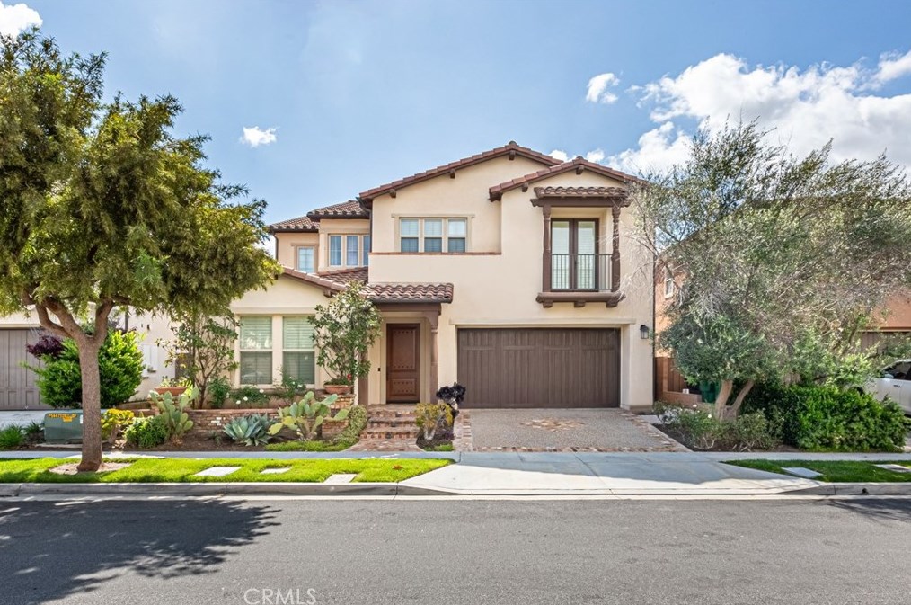 66 Gainsboro, Irvine CA  92620-2187 exterior