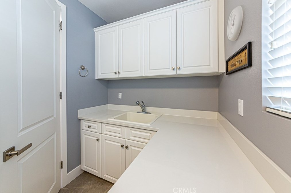 66 Gainsboro, Irvine CA  92620-2187 exterior