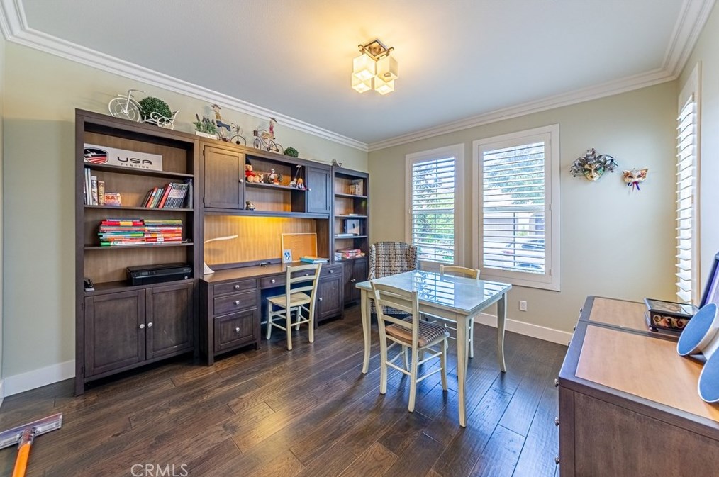 66 Gainsboro, Irvine CA  92620-2187 exterior