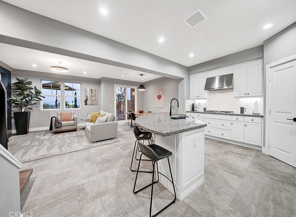 18646 Clubhouse Dr, Yorba Linda CA  92886-7057 exterior