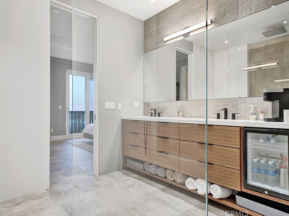 18646 Clubhouse Dr, Yorba Linda CA  92886-7057 exterior