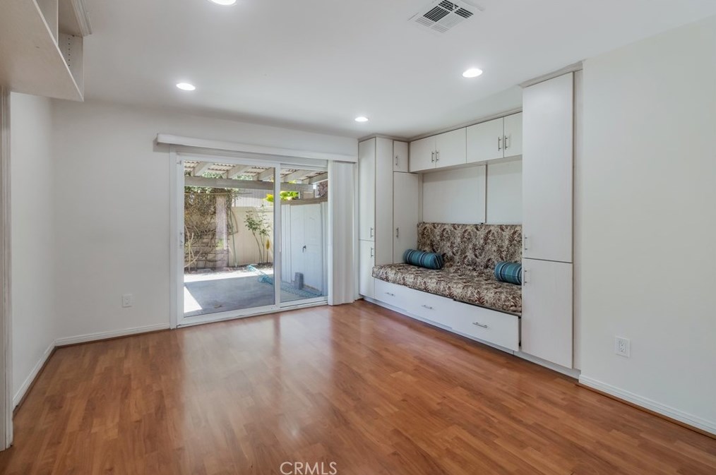 13429 Village Dr, Artesia, CA 90703-2312