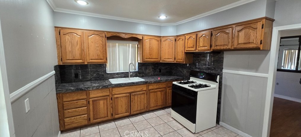 18405 Devlin Ave, Artesia, CA 90701