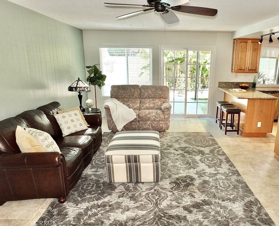 16070 Caribou St, Santa Ana, CA 92708-1425