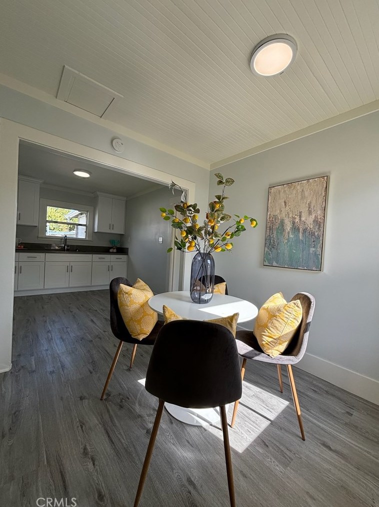 9841 Walnut St, Bellflower CA 90706-5644 exterior