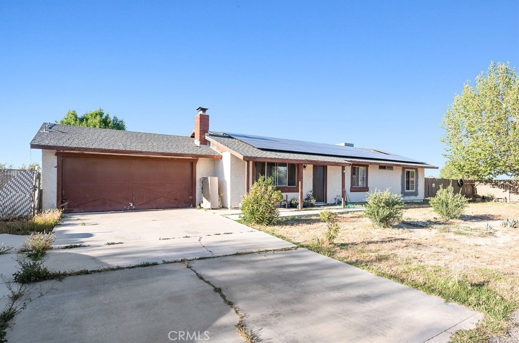 15177 Greenrock Ave, Lancaster, CA 93535-7063