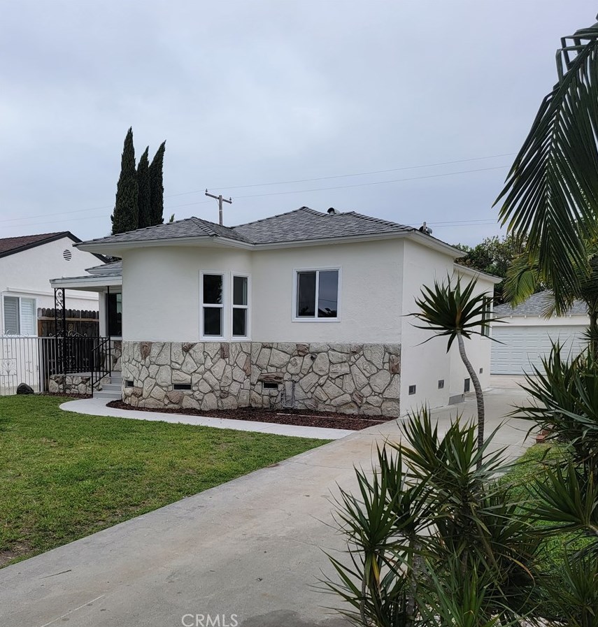 10235 Kauffman Ave, South Gate, CA 90280