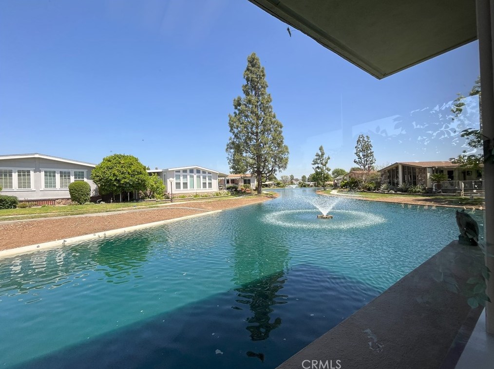 692 Forest Lake Dr, Brea CA 92821-2850 exterior