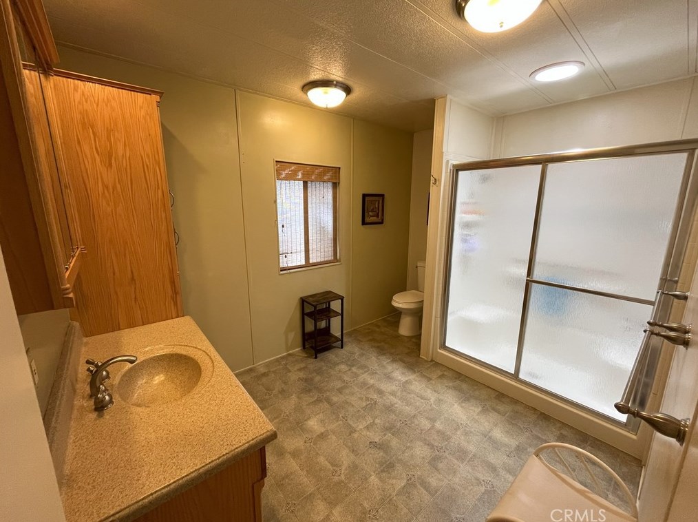 692 Forest Lake Dr, Brea CA 92821-2850 exterior