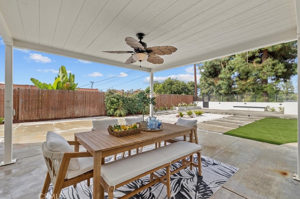 1025 Verona Dr, Fullerton CA  92835-3340 exterior