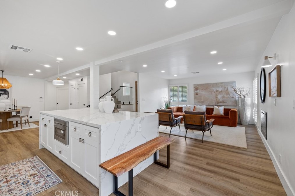 1025 Verona Dr, Fullerton CA  92835-3340 exterior