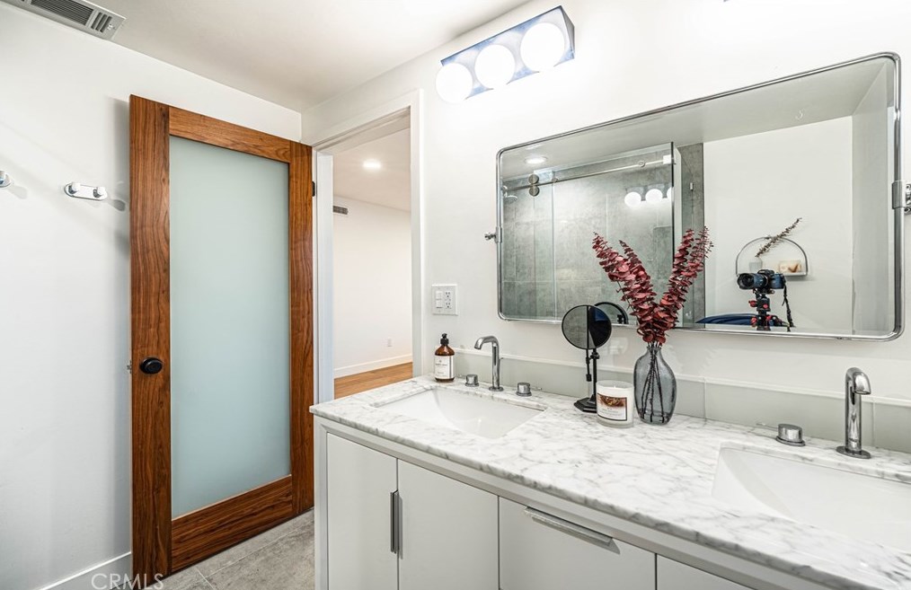 1611 Raymond Ave, Fullerton CA 92831-3820 exterior