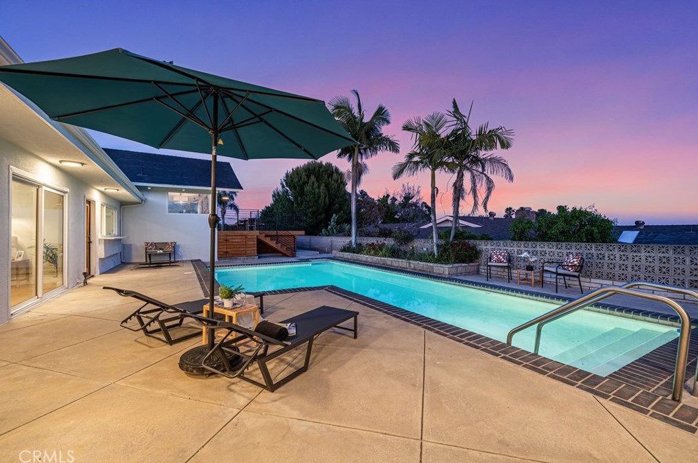 1611 Raymond Ave, Fullerton CA 92831-3820 exterior