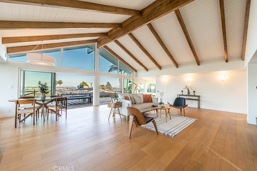 1611 Raymond Ave, Fullerton CA 92831-3820 exterior