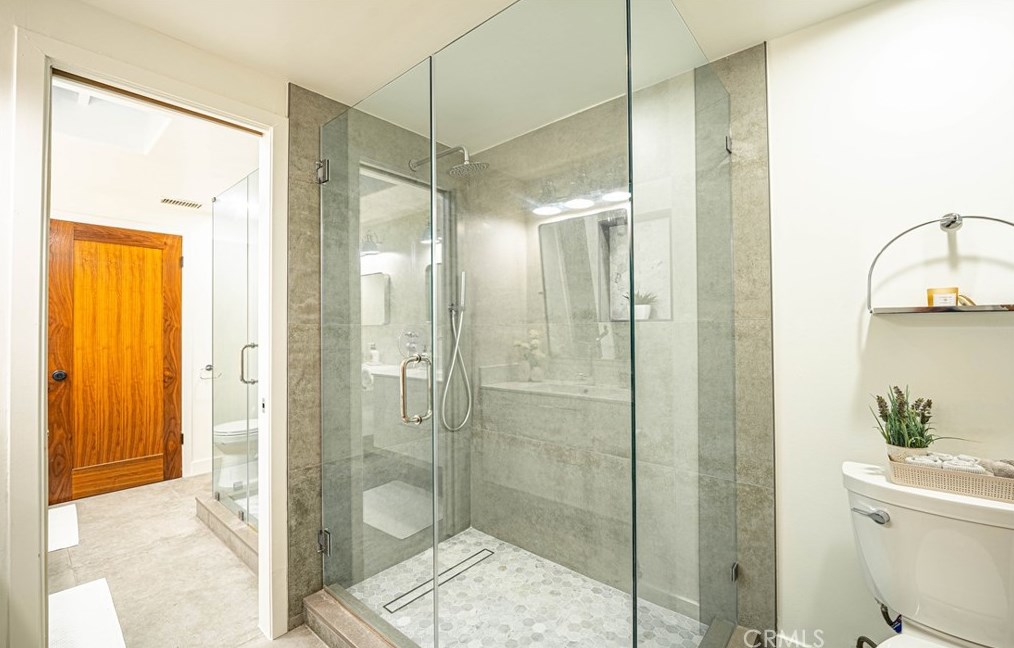 1611 Raymond Ave, Fullerton CA 92831-3820 exterior