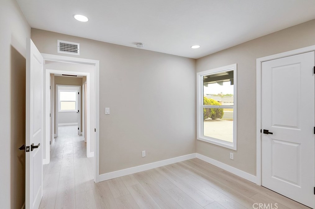 6733 Via Arroyo Dr, Buena Park CA  90620-4112 exterior