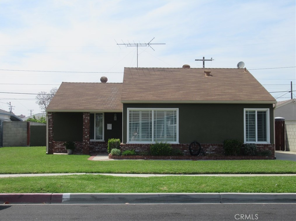 12079 Graystone Ave, Norwalk, CA 90650-7809