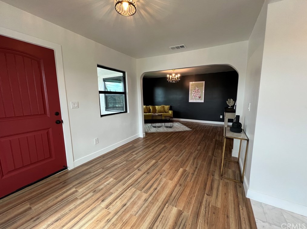 4833 Edison St, Los Angeles, CA 90032-1546