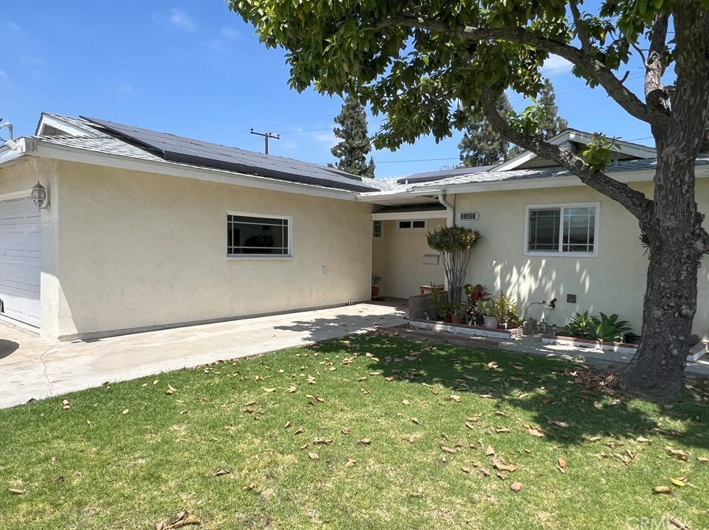 20320 Roseton Ave, Lakewood, CA 90715