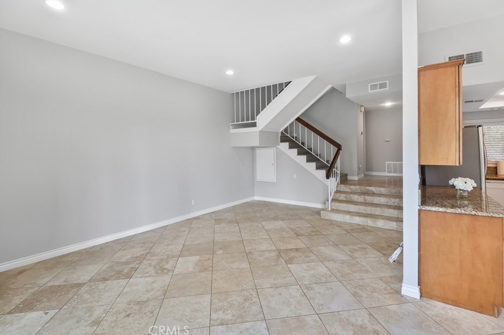 2510 Monterey Pl, Fullerton CA 92833-2031 exterior