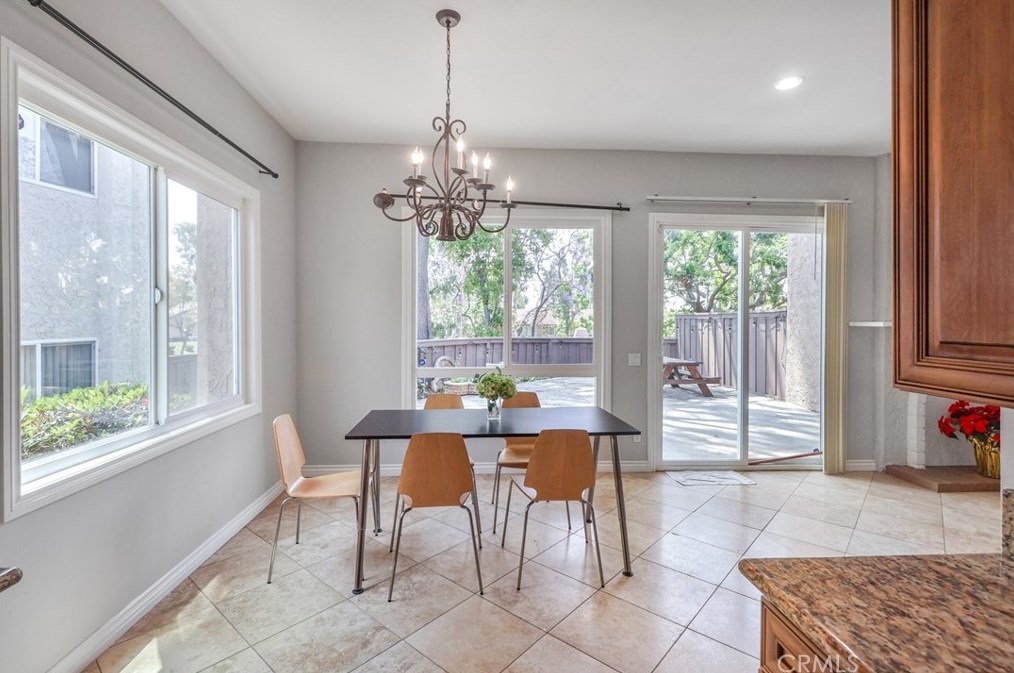 2510 Monterey Pl, Fullerton CA 92833-2031 exterior