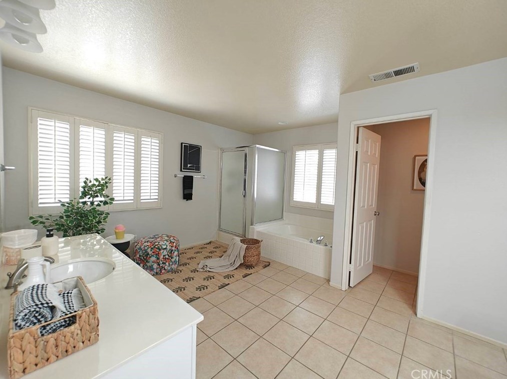 2453 Threewoods Ln, Fullerton CA 92831-1066 exterior