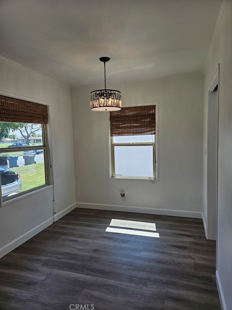 9667 Arthurdale St, Bellflower CA 90706-2363 exterior