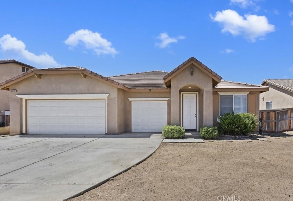 13503 Morningside St, Hesperia, CA 92344