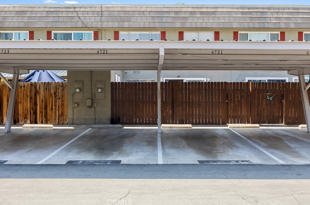 4721 Larwin Ave, Cypress CA  90630-3512 exterior